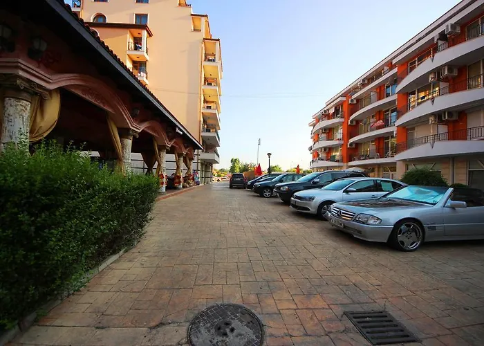 Menada In Karolina Lejlighed Sunny Beach