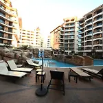 Menada In Karolina Sunny Beach