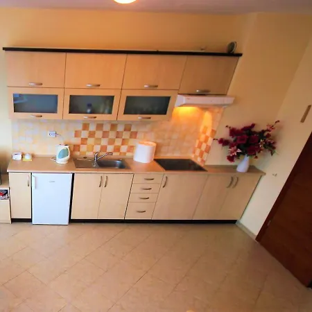 Apartman Menada In Karolina *