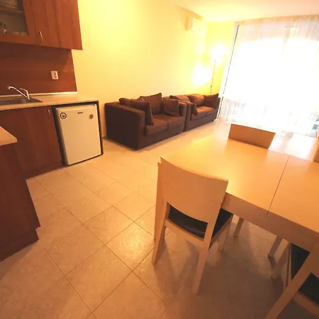 Menada In Karolina Апартамент *