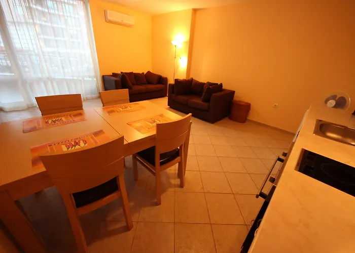 Menada In Karolina Apartment Slantschew brjag