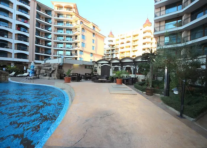 Apartment Menada In Karolina