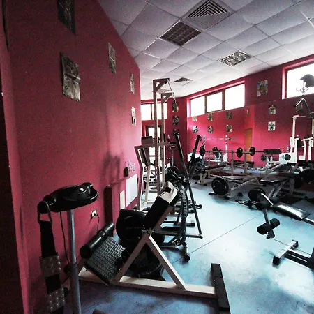 Menada In Karolina Daire *