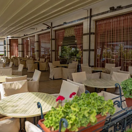 Menada In Karolina * Sunny Beach